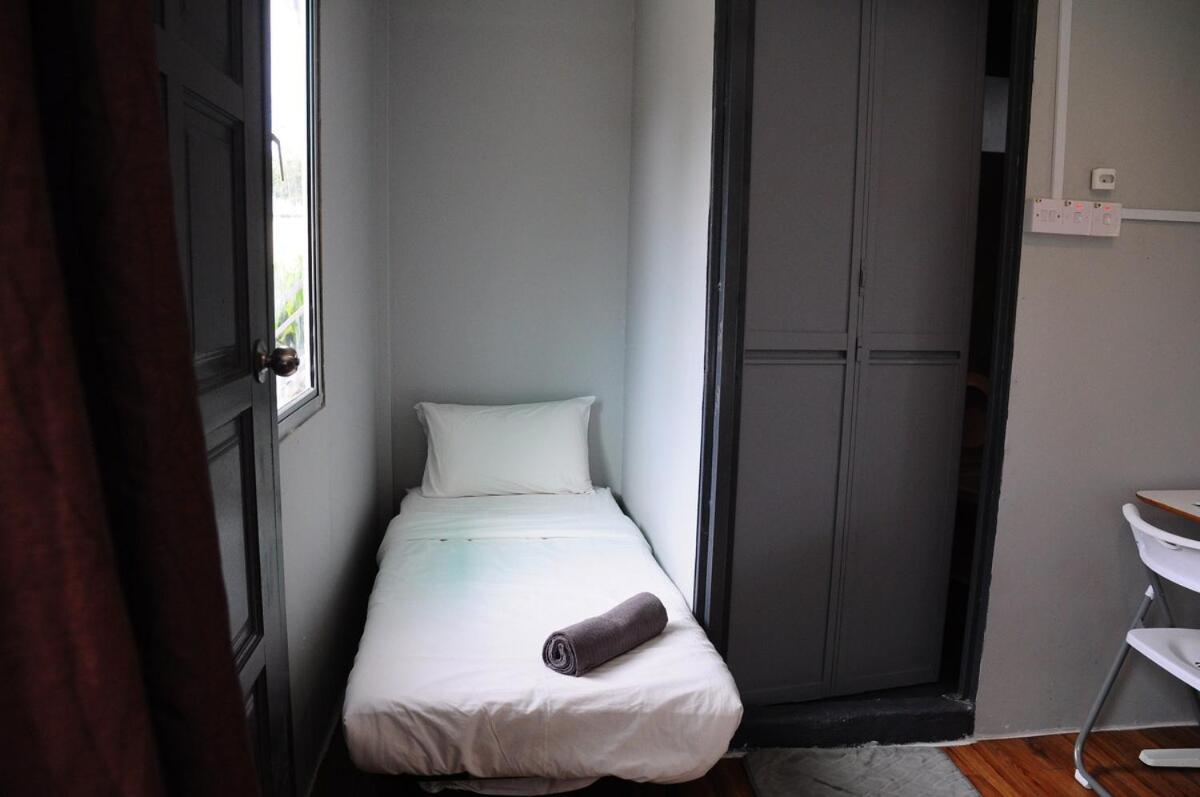 Grayhaus Spacious Bungalow & Garden Villa - Ss3 Petaling Jaya, Near Sunway - Stay Only No Events Екстер'єр фото